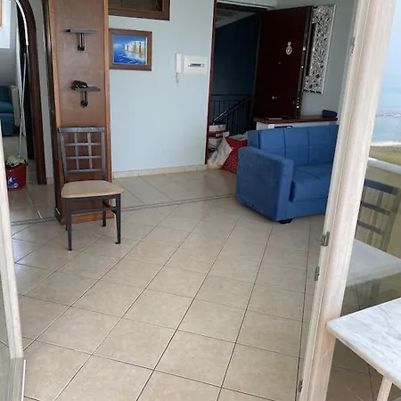 Wonderful Front Sea Apartment