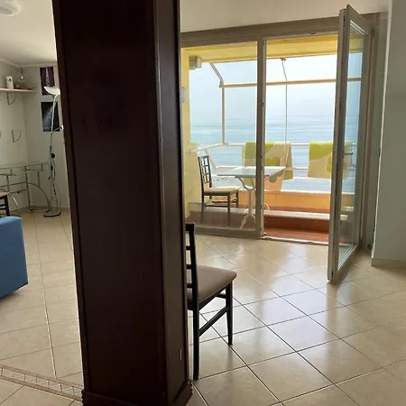 Apartment Wonderful Front Sea Lido di Ostia
